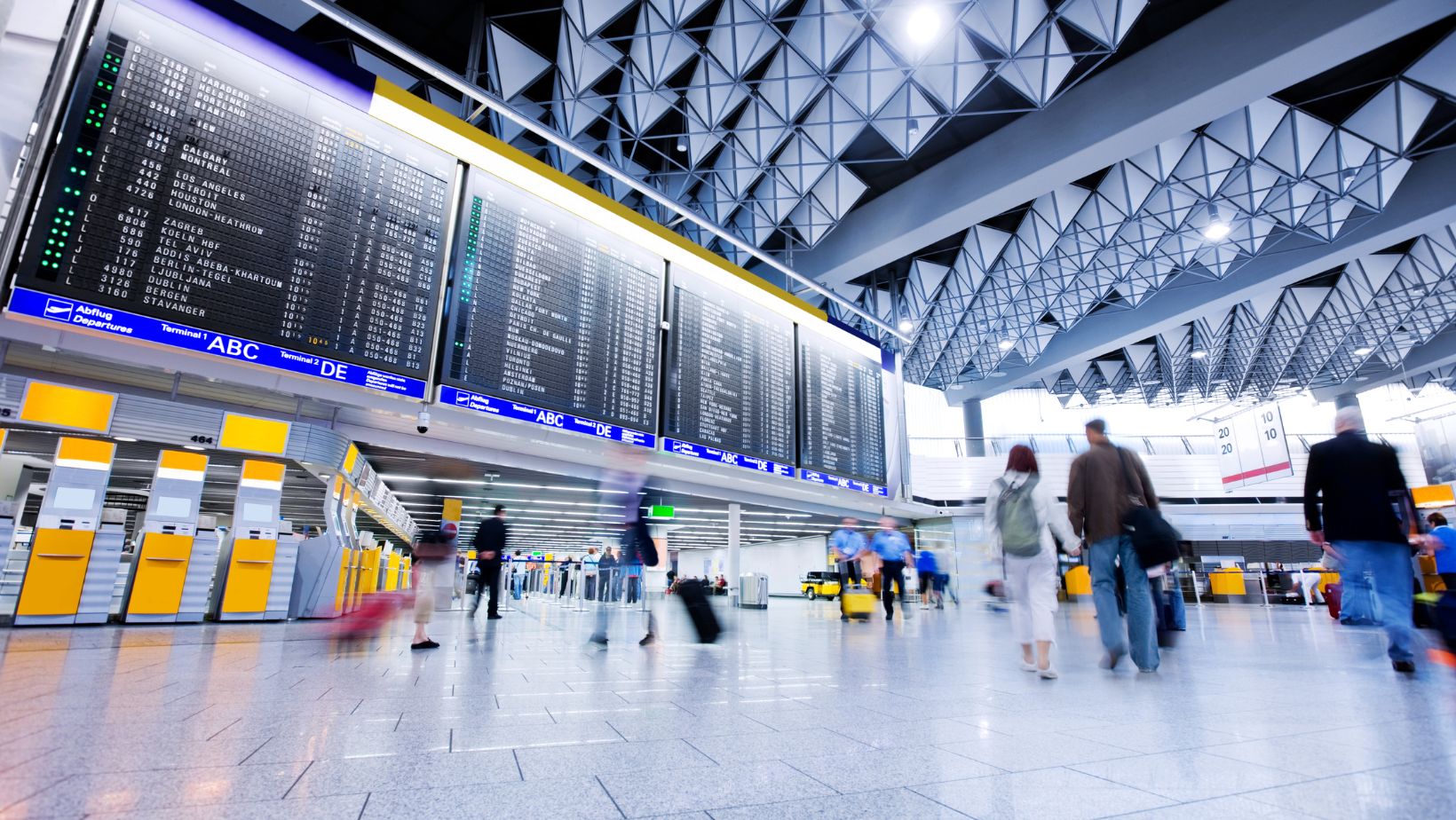 Why Are Airports So Confusing? The Psychology of Terminal Design